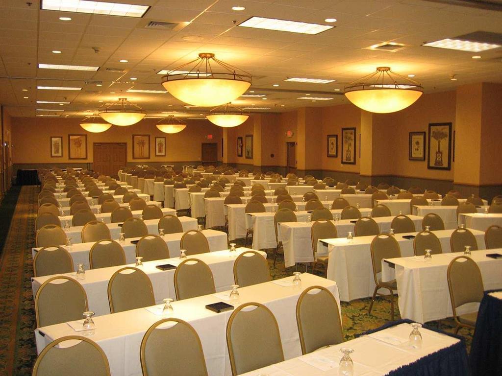 Embassy Suites By Hilton Orlando International Drive Convention Center Instalações foto
